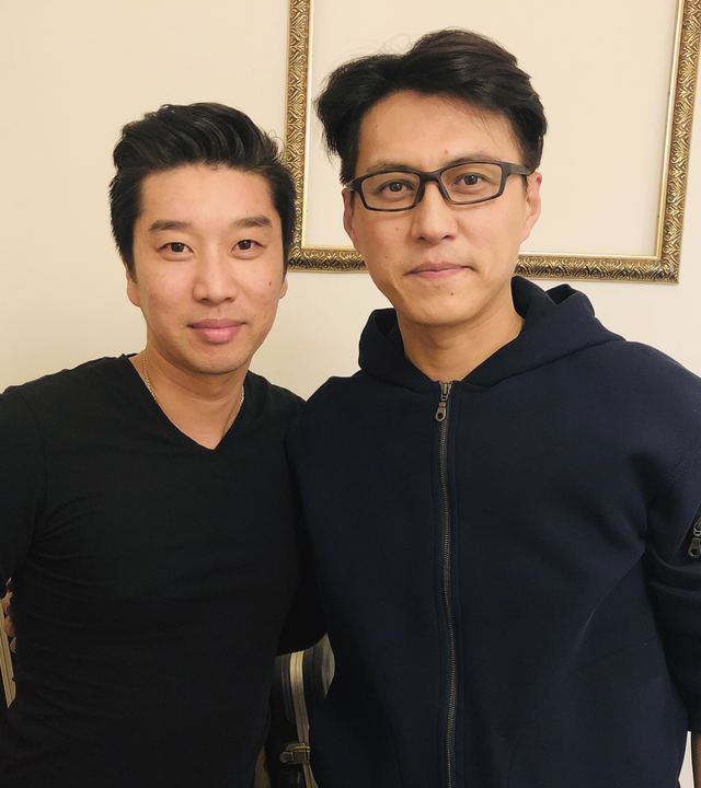 靳东